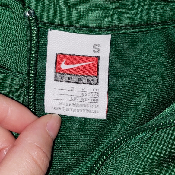 Nike sweater - Picture 3 of 6